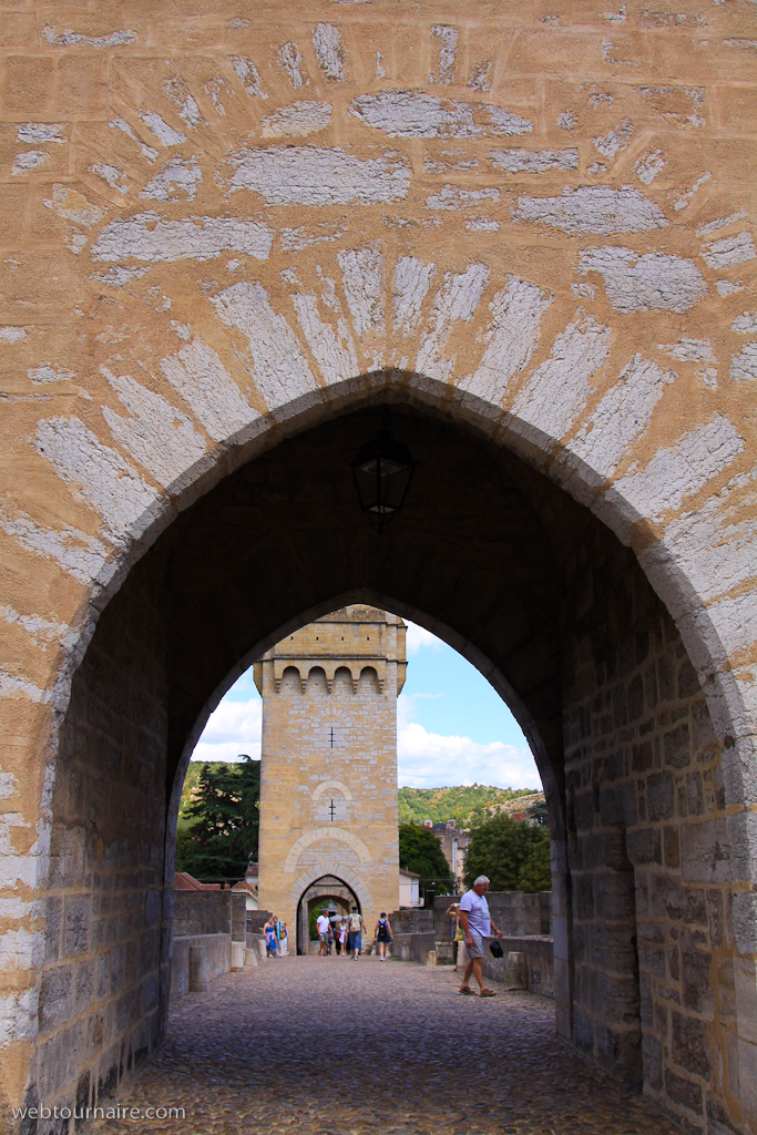 Cahors - le pont Valentré