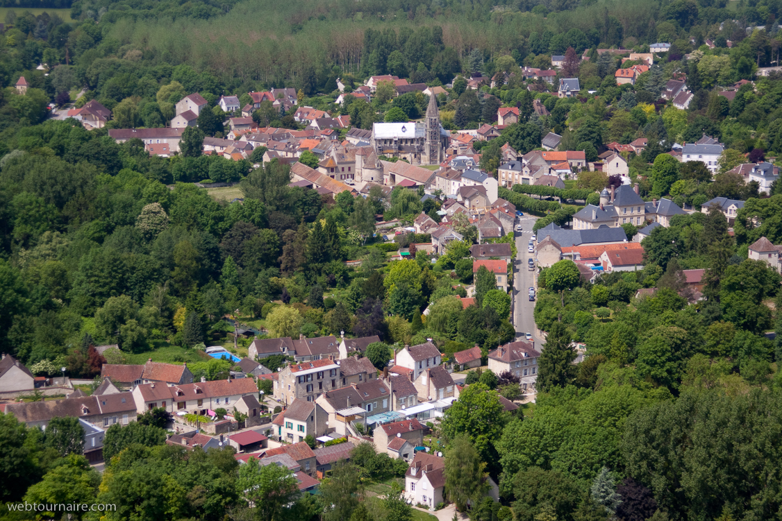 Nesles la Vallée (Val d'Oise)