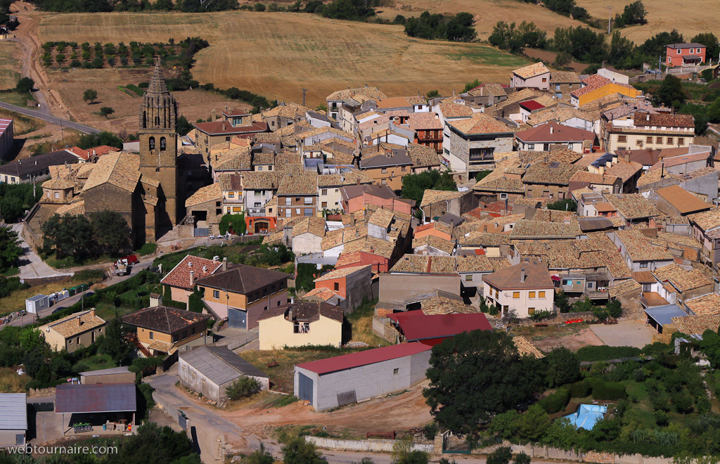 Loarre  - village