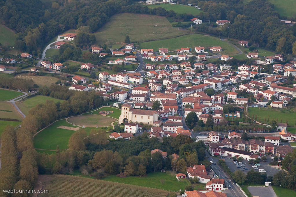 St Pée-sur-Nivelle - Pyrénées Atlantiques - 64