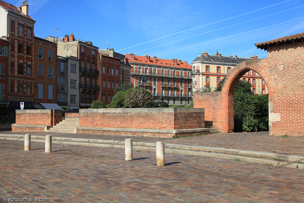 Toulouse