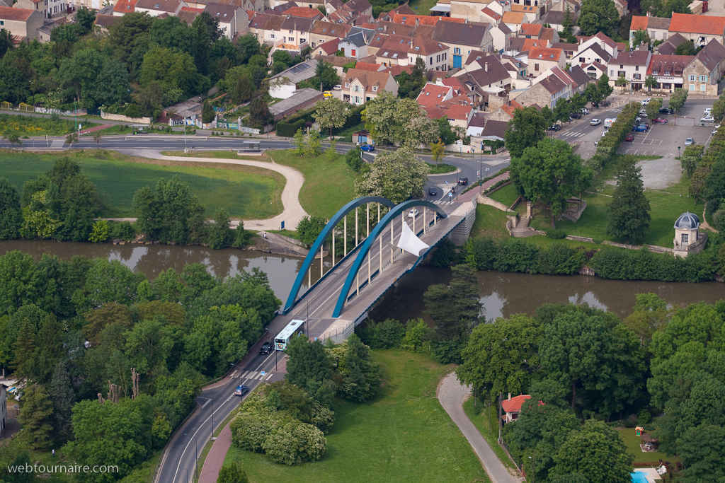 Neuville sur Oise (Val d'Oise)