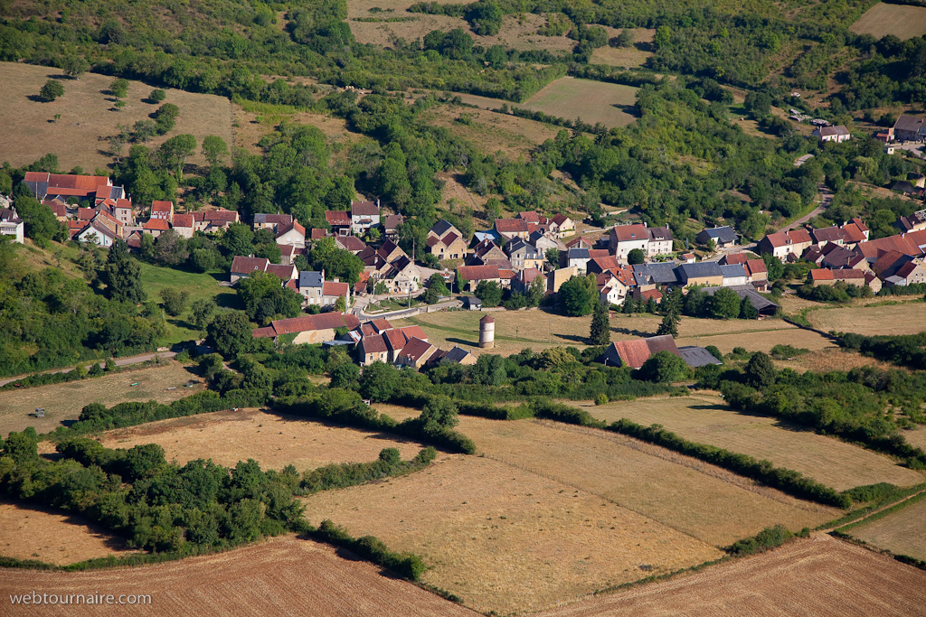 Foissy-lès-Vezelay - Yonne - 89
