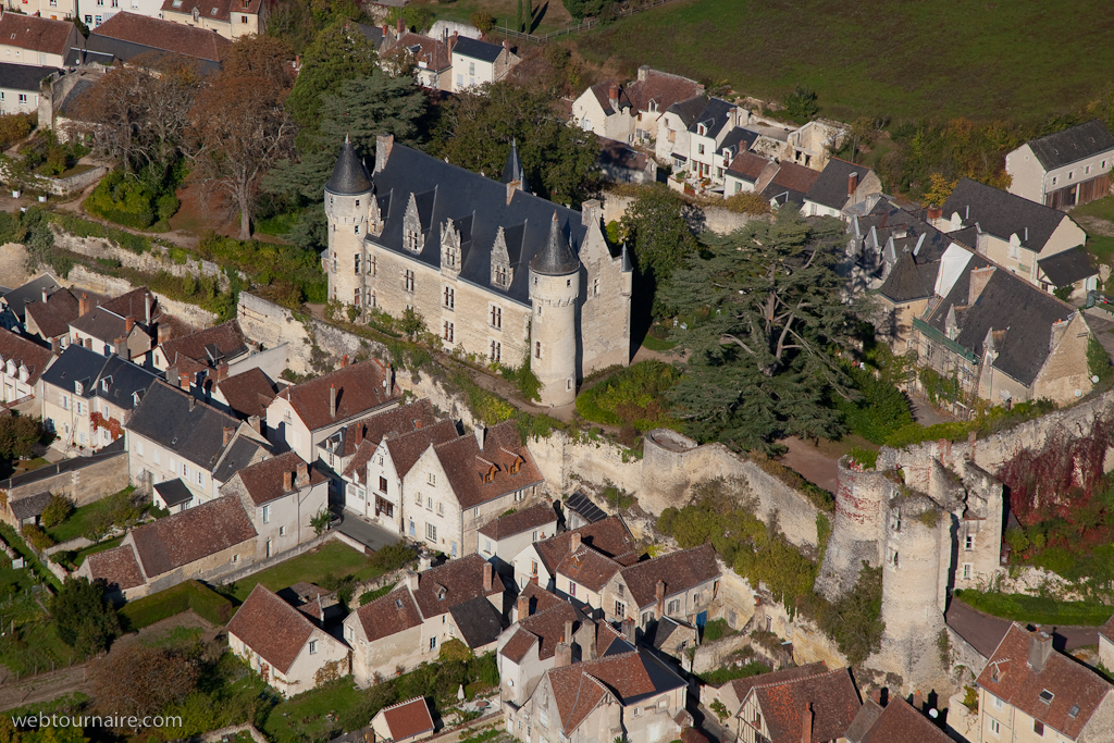 Montrésor - Indre et Loire - 37