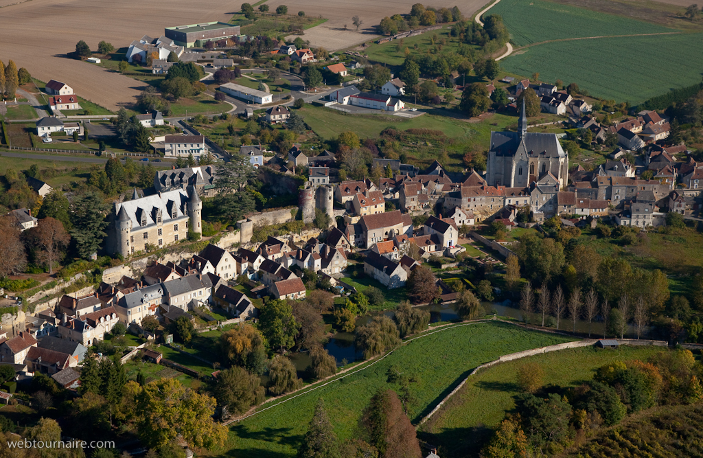 Montrésor - Indre et Loire - 37