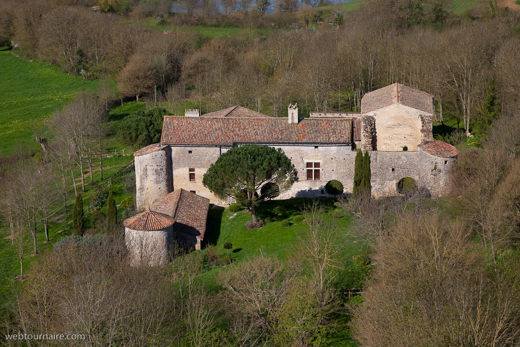 Saint-Georges-de-Noisné - Deux Sèvres -79