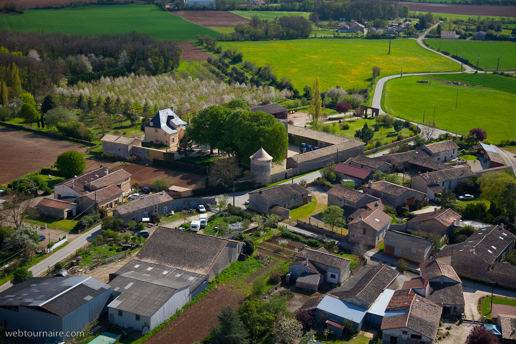 La Roche Elie - Deux Sèvres - 79