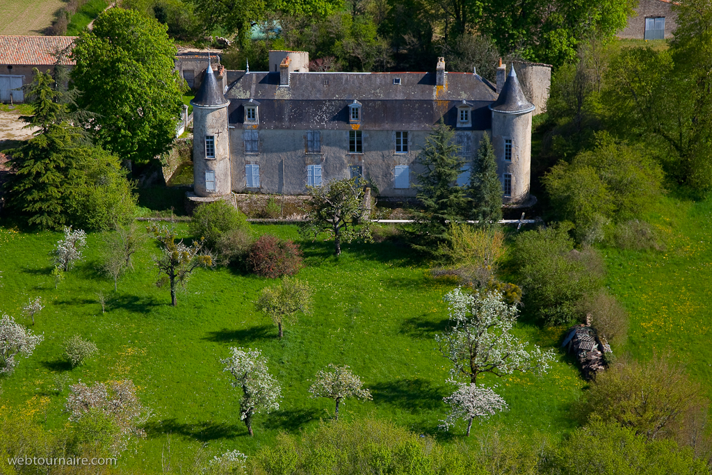 Courgé - Deux Sèvres - 79