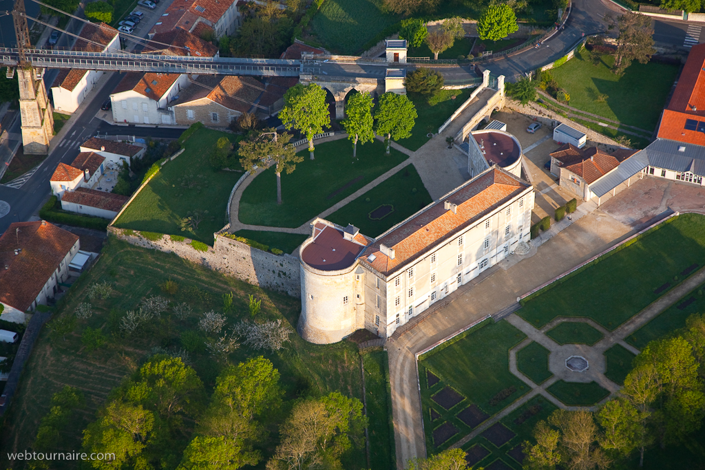Tonnay Charente - Charente maritime - 17