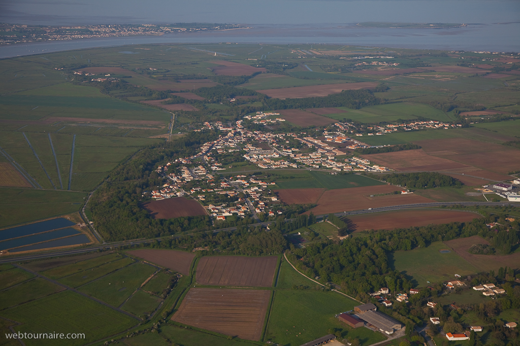 Saint-Laurent-de-la-Prée - Charente maritime - 17