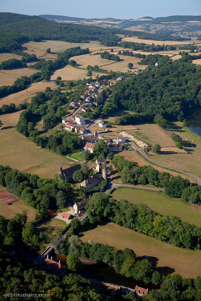 Domecy-sur-Cure - Yonne - 89